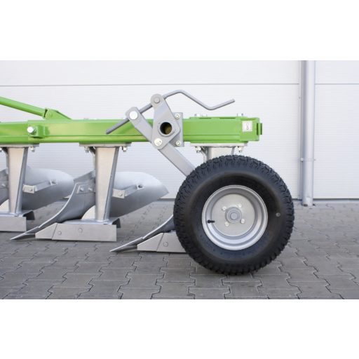 Bomet Lyra 4 fejes eke 30 cm fogásszélességgel