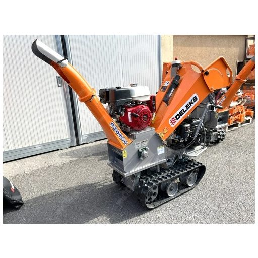 DELEKS DK-800-GREEN-Honda Önjáró nyomkövetős ágaprító