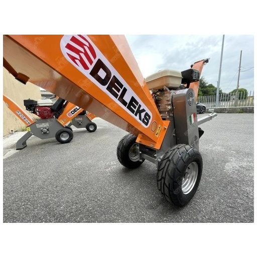 Deleks DK-500 LIFAN Benzines aprítógép