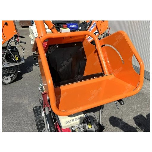 Deleks DK-800-GREEN-LIFAN Önjáró nyomkövetős ágaprító